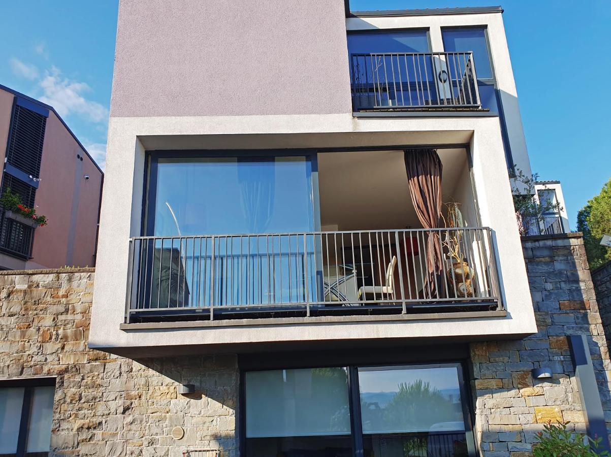 Bella Vista Lux Apartment With Private Terace كوبر المظهر الخارجي الصورة