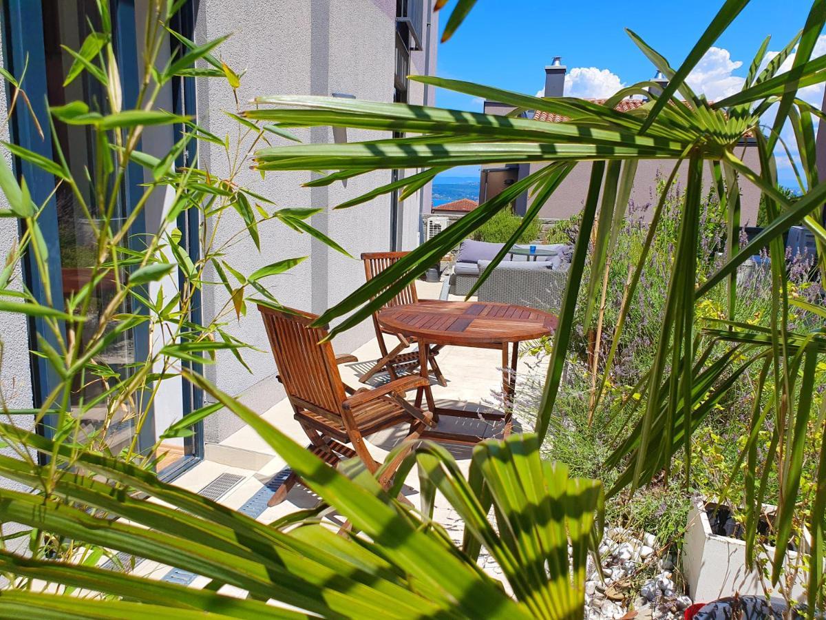 Bella Vista Lux Apartment With Private Terace كوبر المظهر الخارجي الصورة