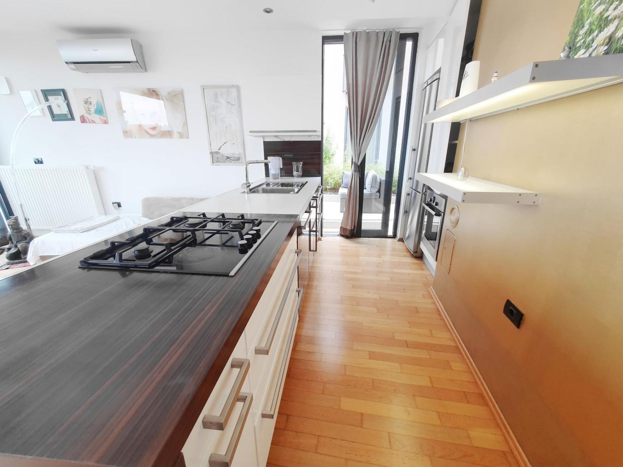 Bella Vista Lux Apartment With Private Terace كوبر المظهر الخارجي الصورة