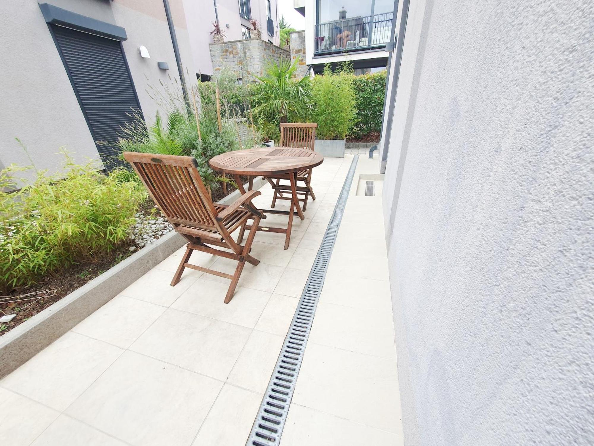 Bella Vista Lux Apartment With Private Terace كوبر المظهر الخارجي الصورة